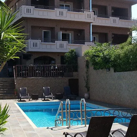 Sun Nicolas Aparthotel 2*