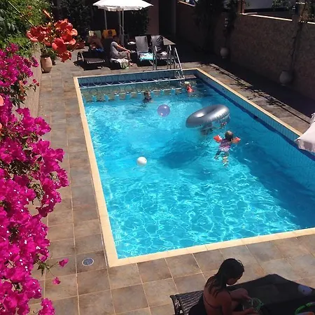 Sun Nicolas Appart hôtel Kato Daratso